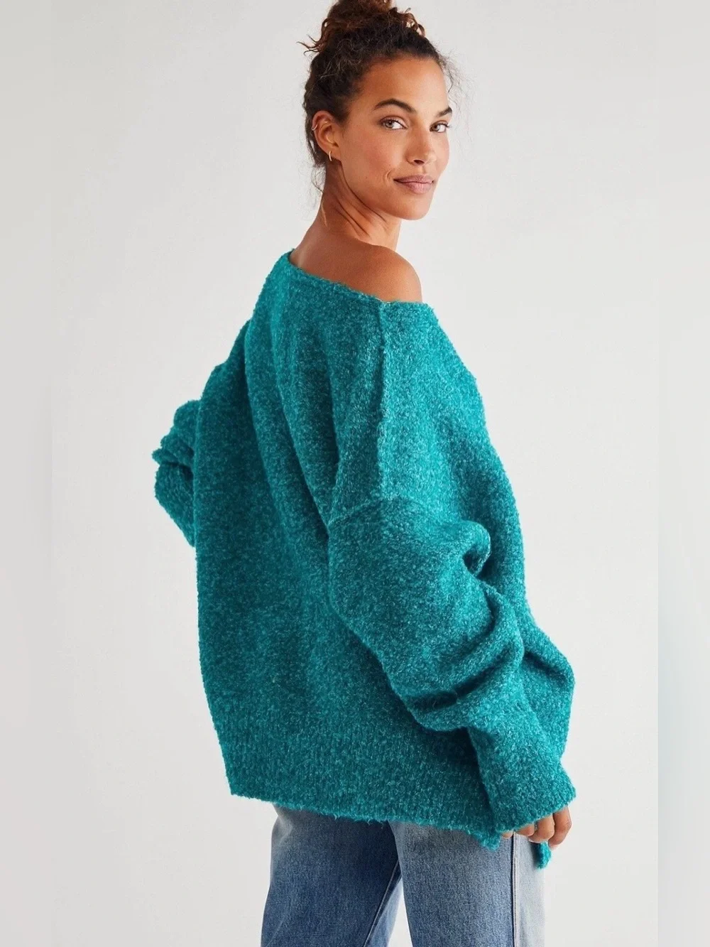 Free People Women's XS Moira Slouchy Oversized Hand-Knitted Off Shoulder Sweater